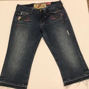 Cropped, embellished 7 for all Mankind jeans, 29